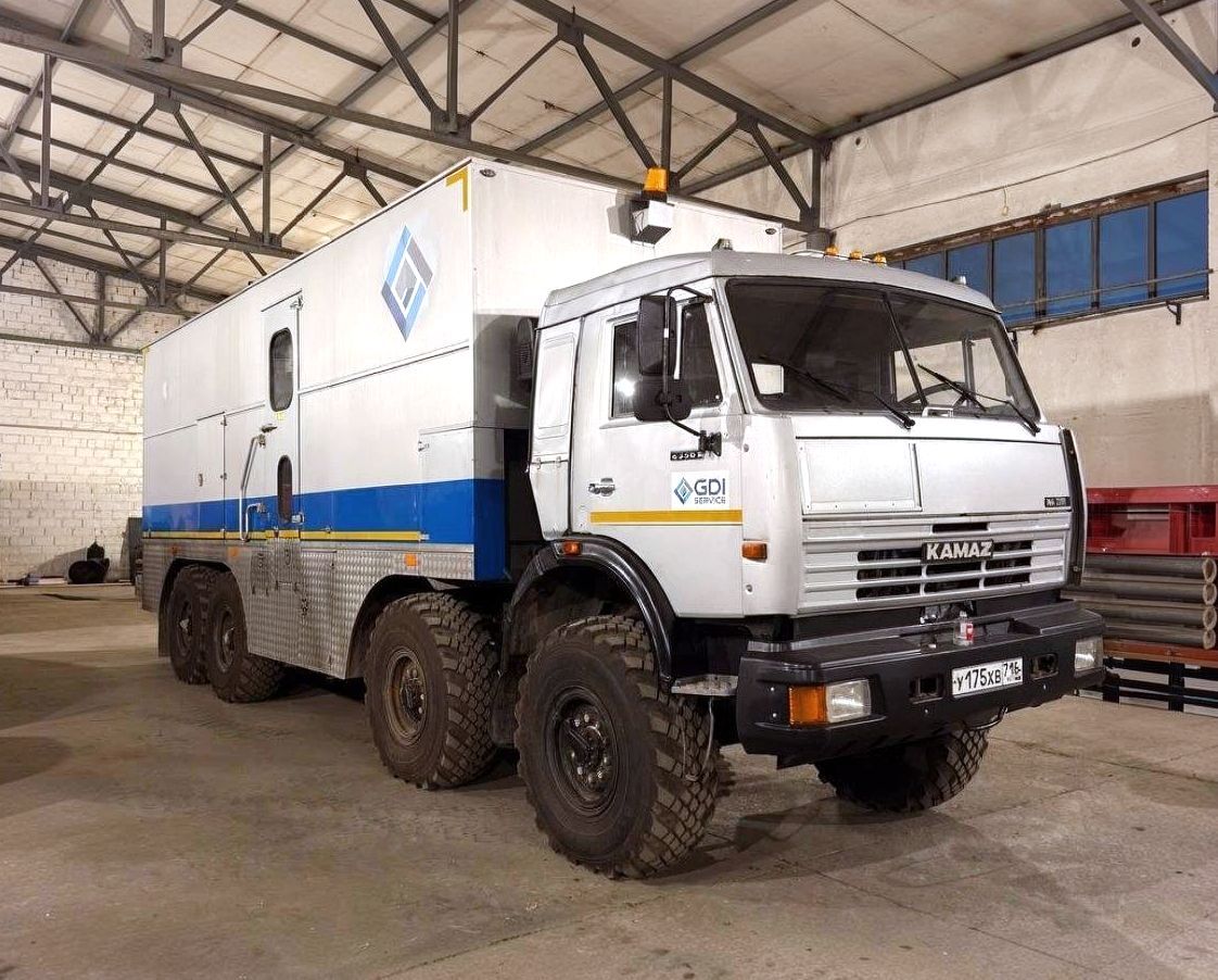 Каротажный подъёмник на базе КамАЗ 8×8